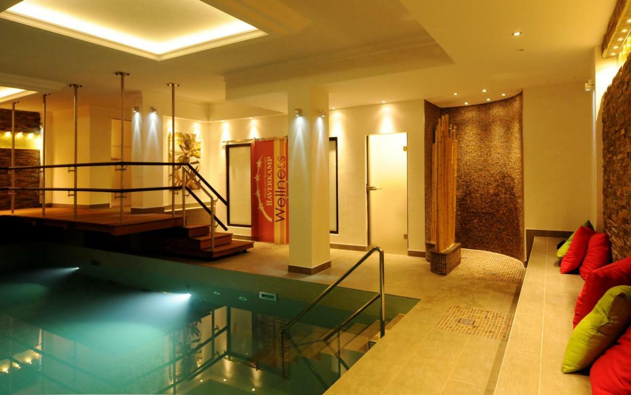 Haverkamp Suites Μπρέμερχαφεν Εξωτερικό φωτογραφία